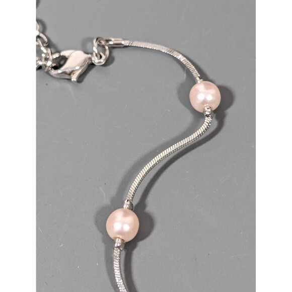 Silver Tone Faux Pearl Station Chain Necklace Elegant Bridal Classic 19" - Picture 6 of 10